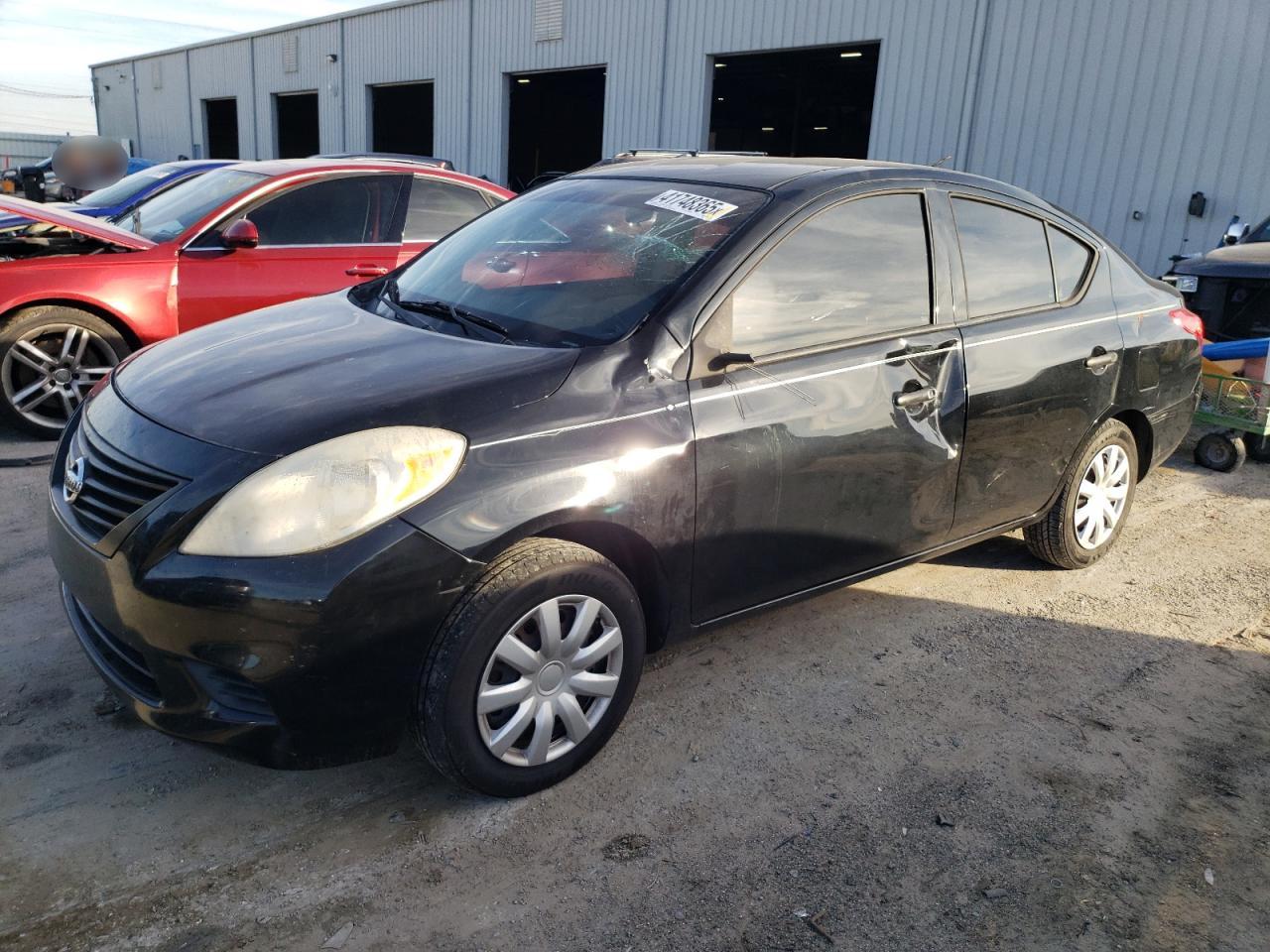  Salvage Nissan Versa