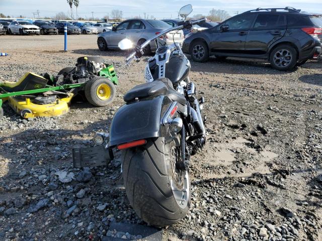 2018 HARLEY-DAVIDSON FLFBS FAT - 1HD1YGK1XJC068638