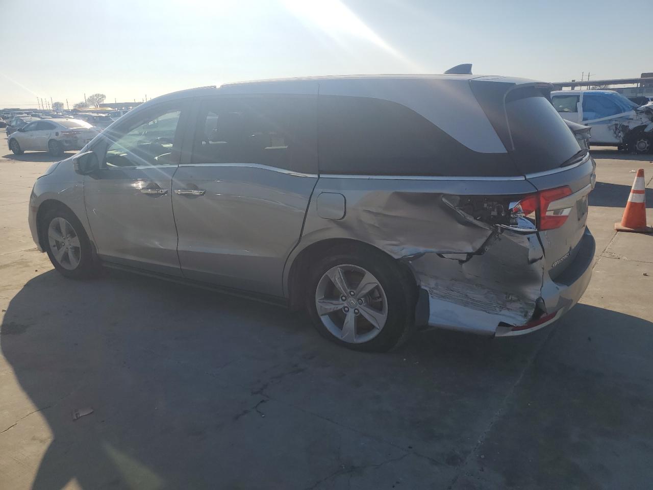 Lot #3048665813 2018 HONDA ODYSSEY EX