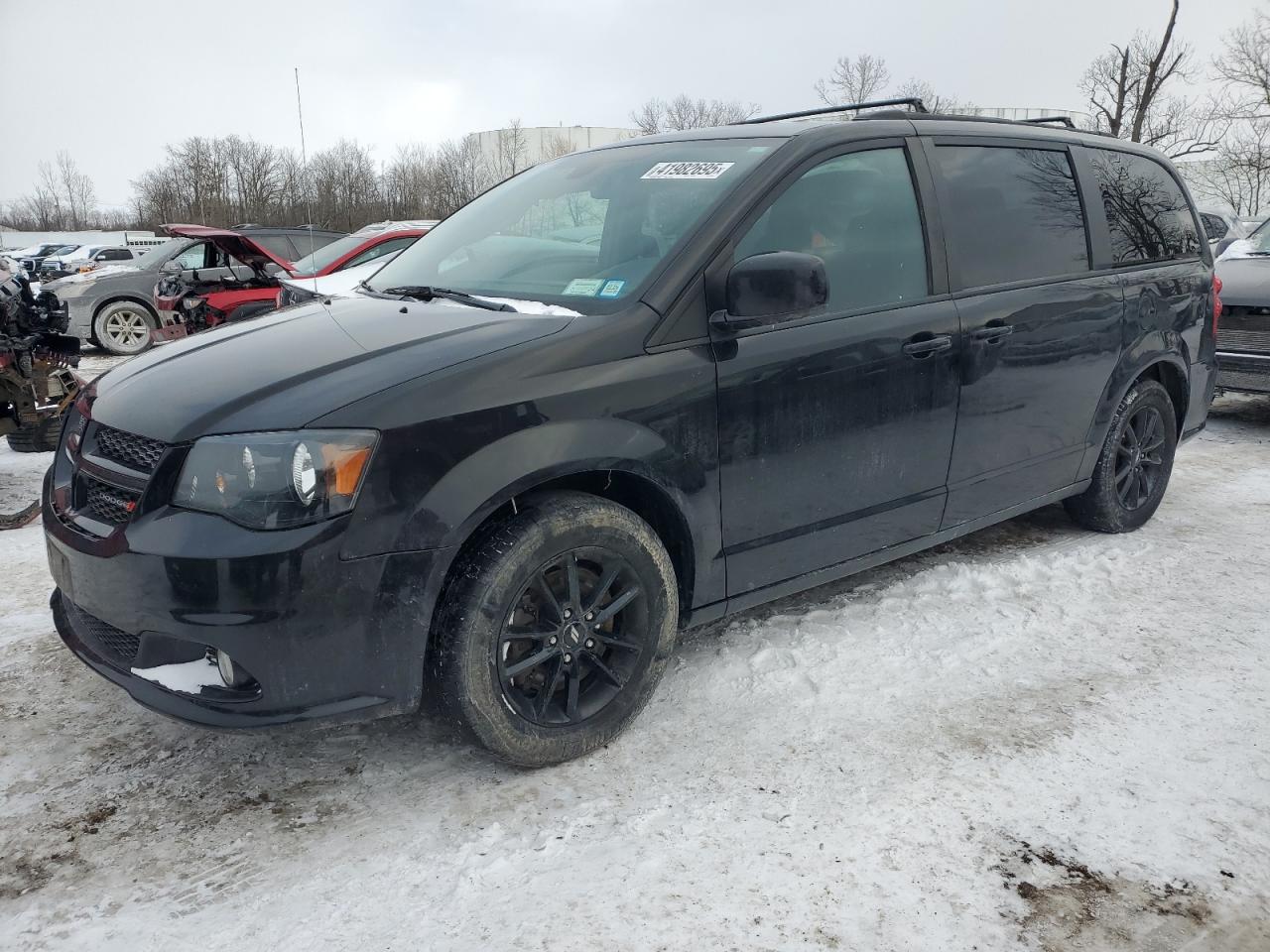  Salvage Dodge Caravan