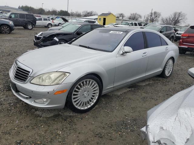MERCEDES-BENZ S 550