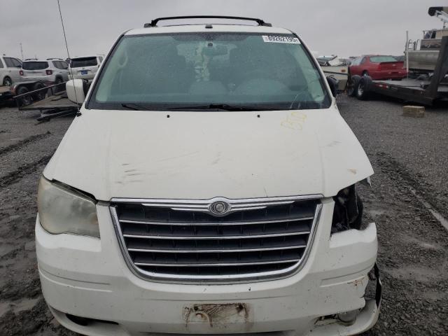 2010 CHRYSLER TOWN & COU - 2A4RR5D14AR110175