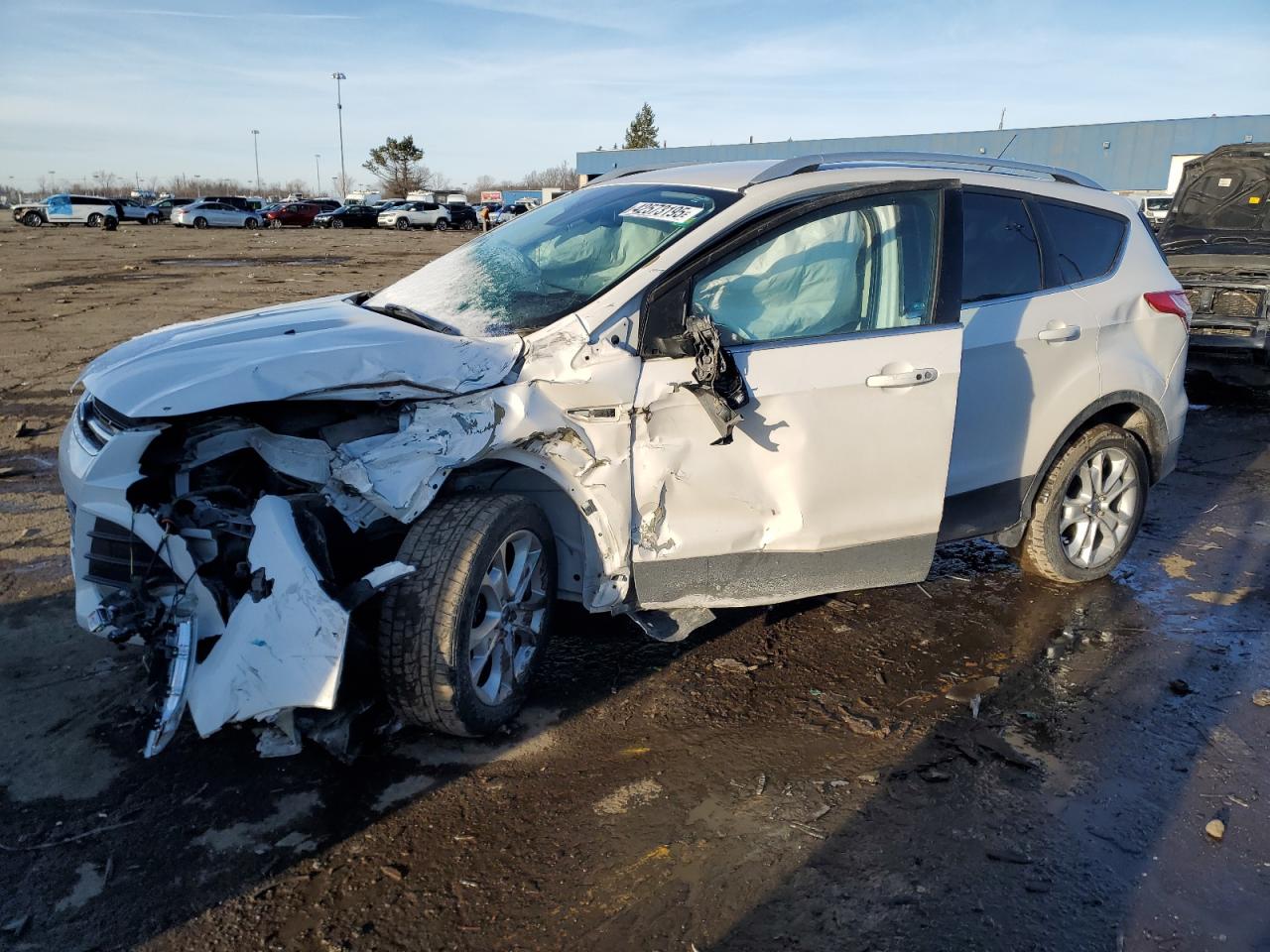  Salvage Ford Escape