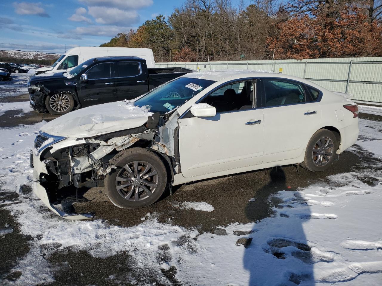  Salvage Nissan Altima