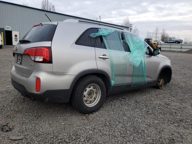 2015 KIA SORENTO LX - 5XYKTCA60FG655475