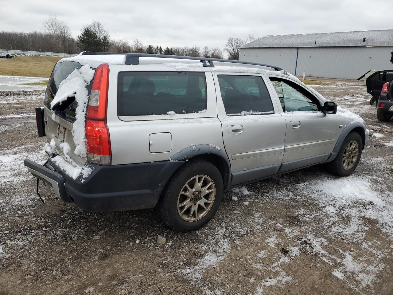 Lot #3052366644 2004 VOLVO XC70