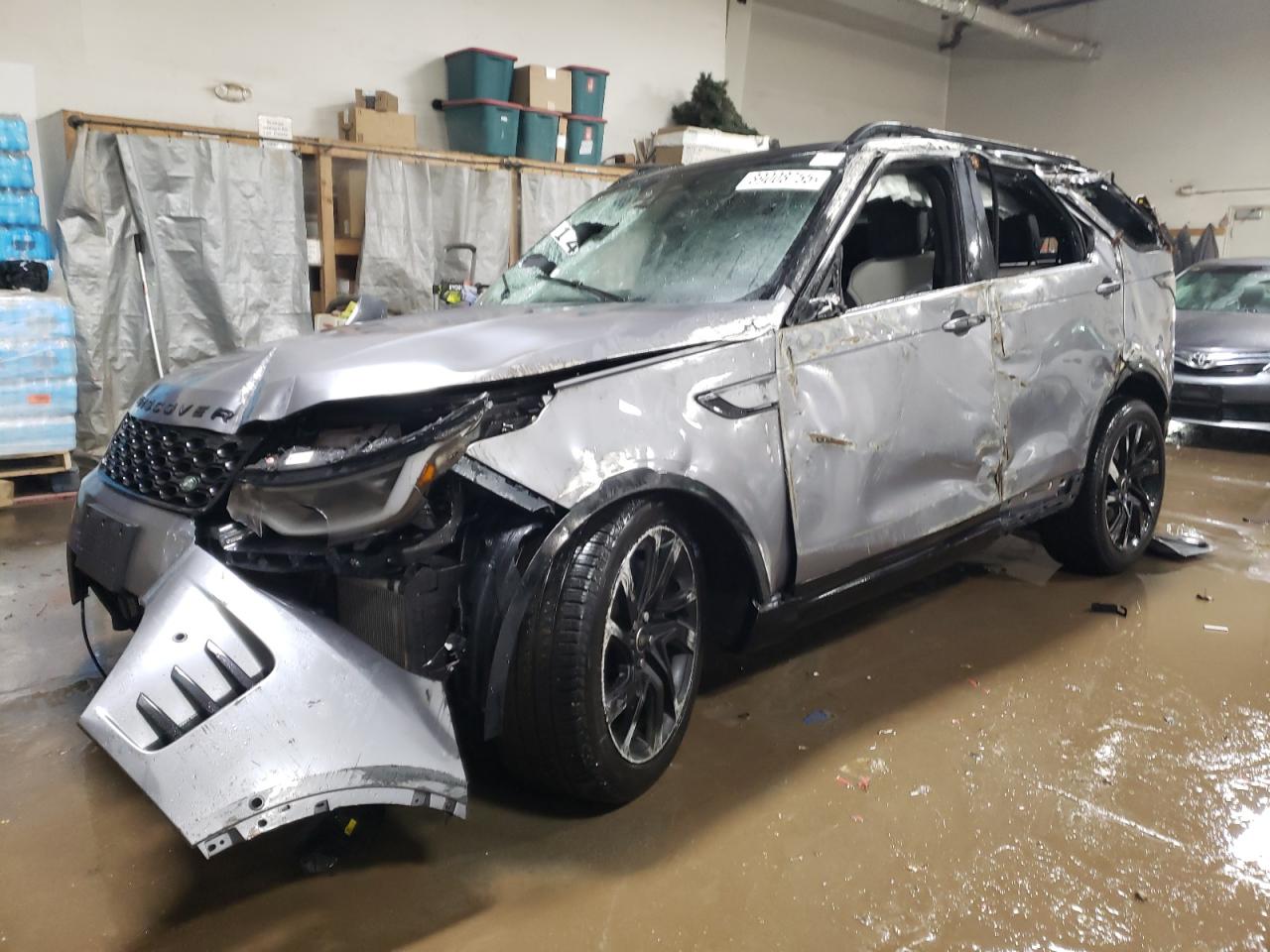 LAND ROVER DISCOVERY DYNAMIC SE