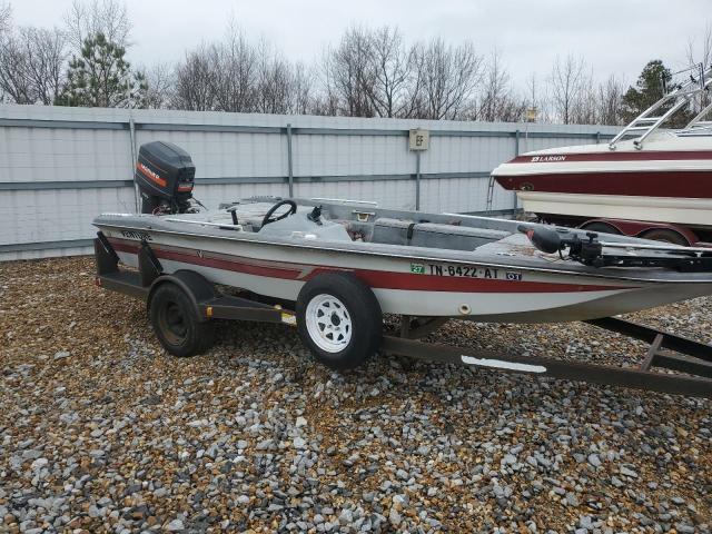 VENT BASS BOAT 1983 gray   VNB04354M83J photo #1