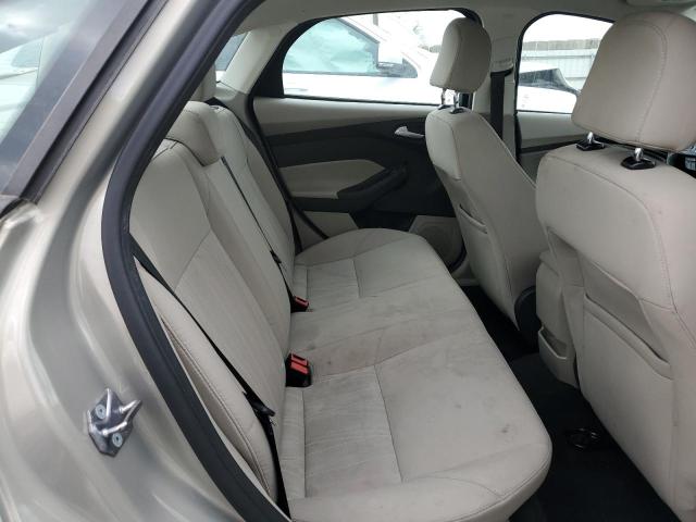 2016 FORD FOCUS SE 1FADP3F26GL206882