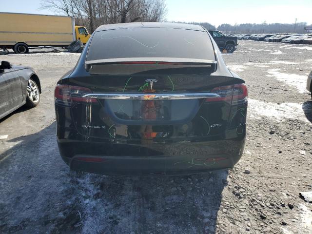 2018 TESLA MODEL X 5YJXCBE29JF087718