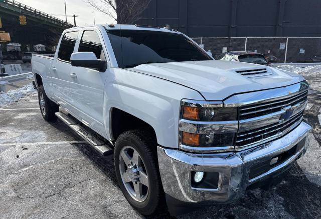 CHEVROLET SILVERADO 2018 white  diesel 1GC1KVEY2JF198086 photo #1