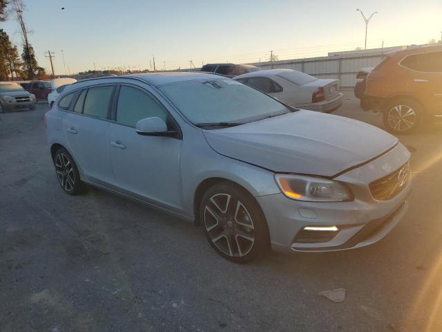 2018 VOLVO V60 T5 DYN YV140MELXJ2391007