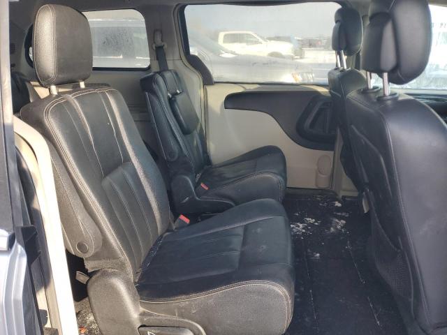 2016 CHRYSLER TOWN & COU - 2C4RC1BG4GR206680