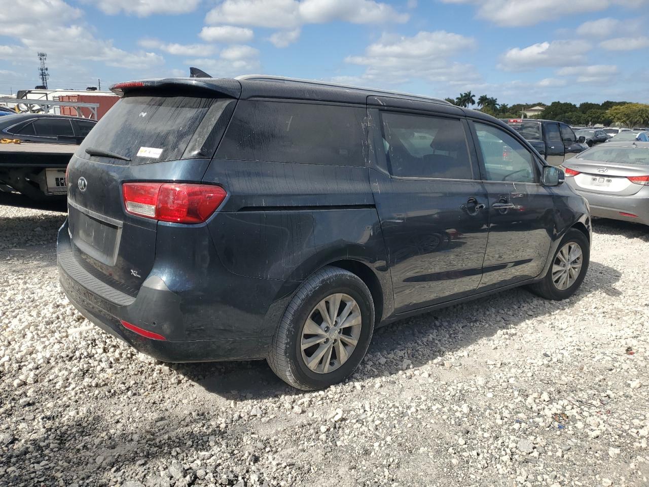 Lot #3052296630 2016 KIA SEDONA LX