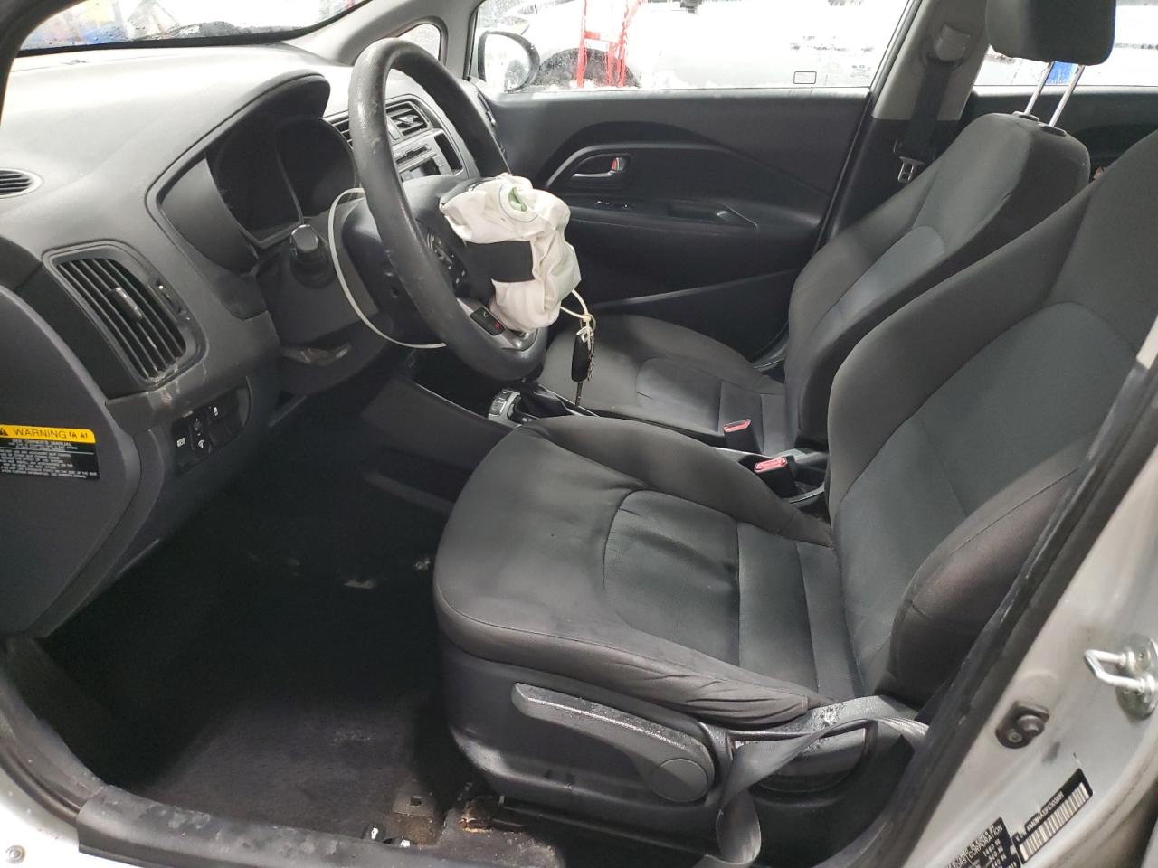 Kia Rio lx 2015