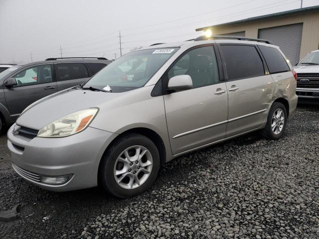 TOYOTA SIENNA XLE