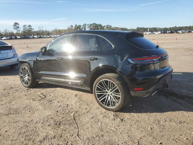 PORSCHE MACAN BASE 2025 black  gas WP1AA2A59SLB01285 photo #3