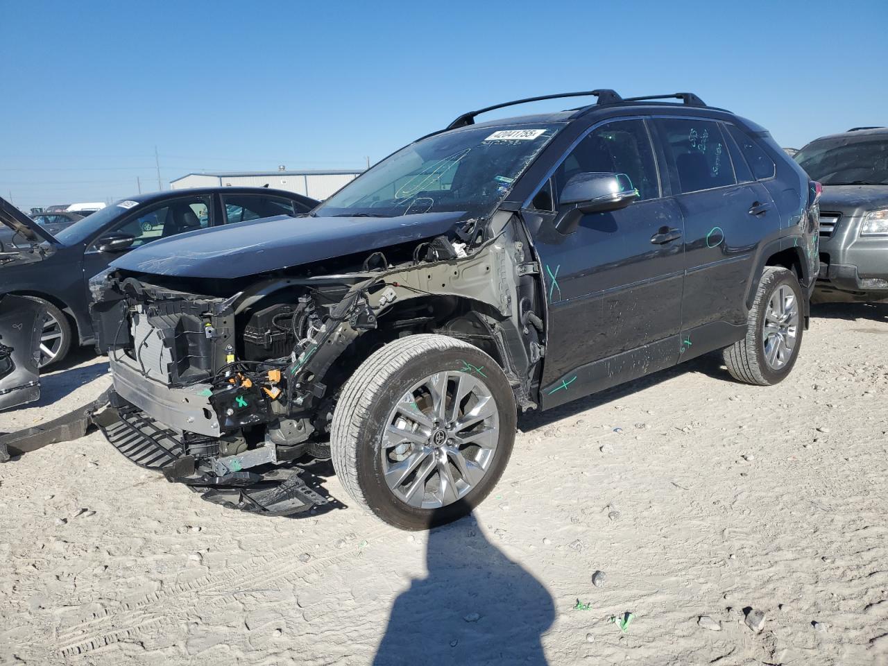 2T3C1RFV6RW342238 TOYOTA RAV4 XLE P 2024
