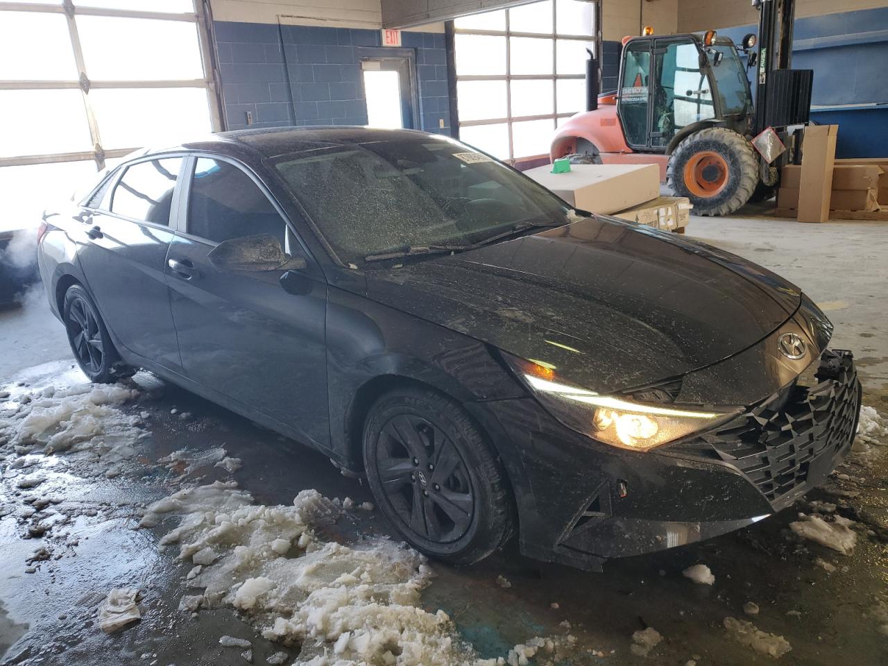 Hyundai Elantra se 2021