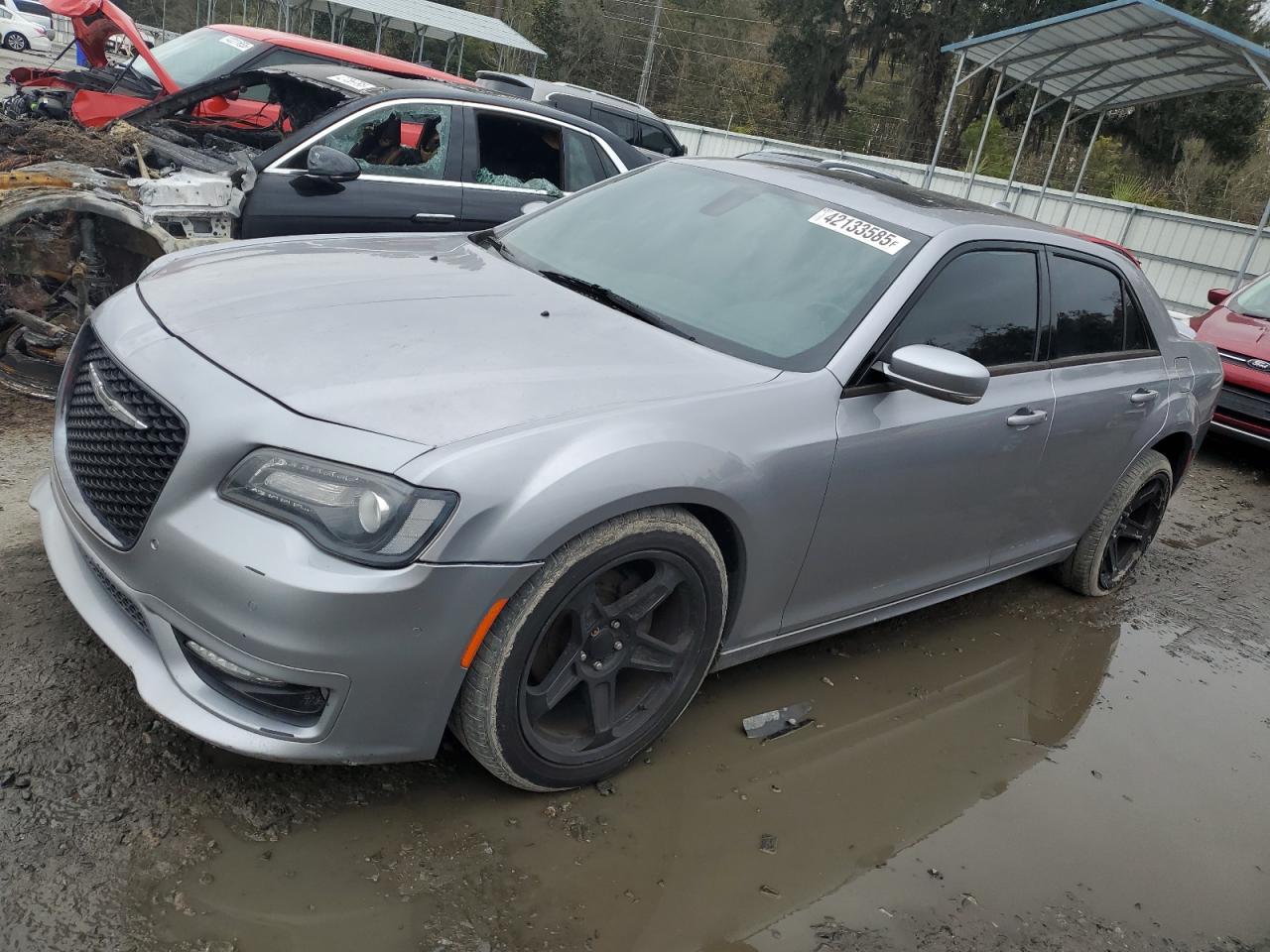  Salvage Chrysler 300