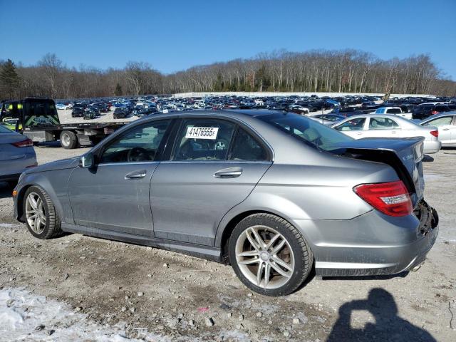 MERCEDES-BENZ C 300 4MAT 2013 gray  gas WDDGF8AB6DR285354 photo #3