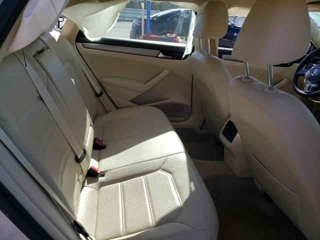 2015 VOLKSWAGEN PASSAT SE - 1VWBV7A35FC056466