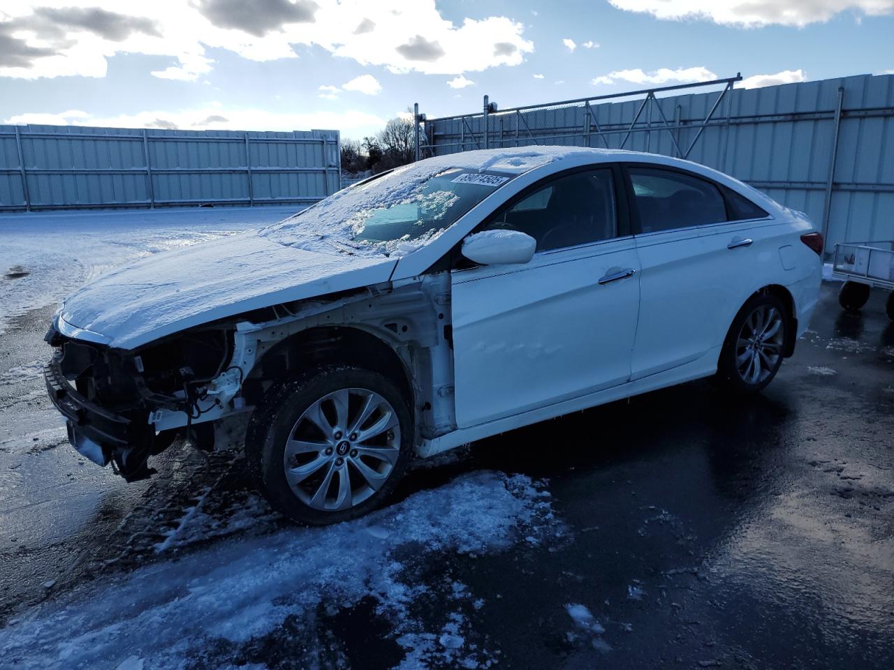  Salvage Hyundai SONATA