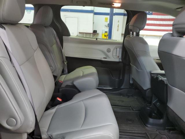 2025 TOYOTA SIENNA XLE - 5TDJSKFC0SS162464
