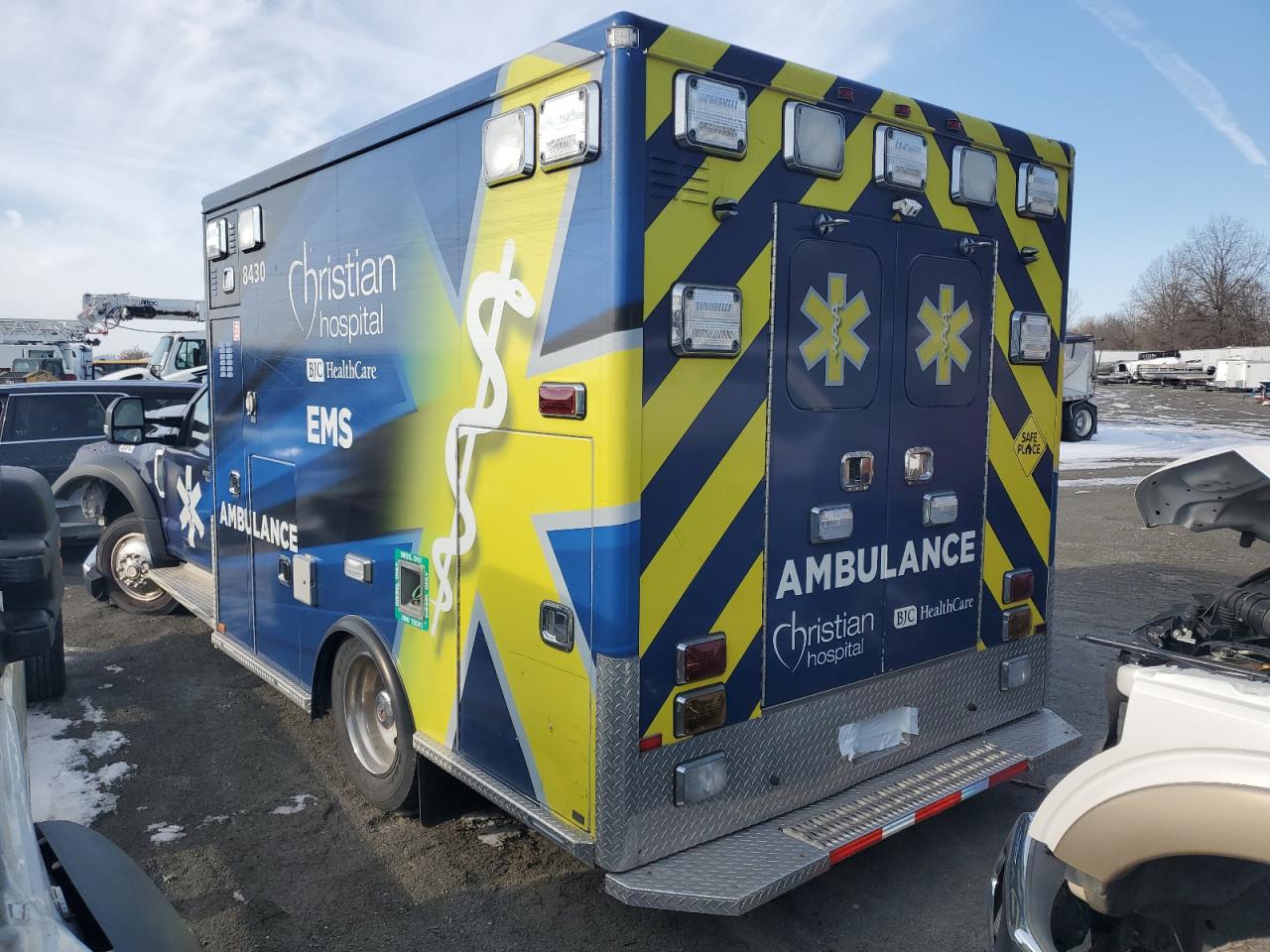 FORD F-450 SUPER DUTY