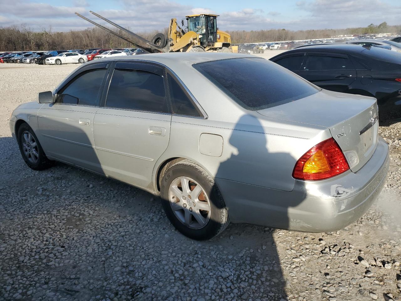 Lot #3050298884 2001 TOYOTA AVALON XL