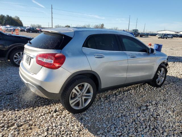 MERCEDES-BENZ GLA 250 2018 silver  gas WDCTG4EB1JJ494708 photo #4