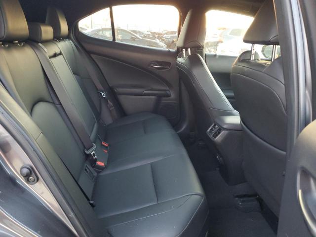 2020 LEXUS UX 200 JTHP3JBH6L2026804