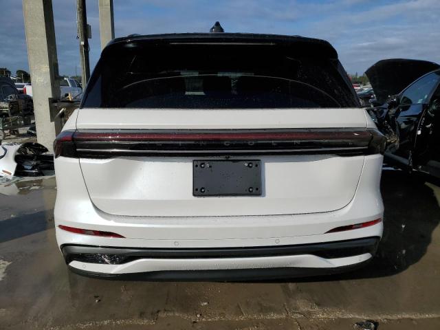 2024 LINCOLN NAUTILUS B 5LMPJ9JA7RJ790095