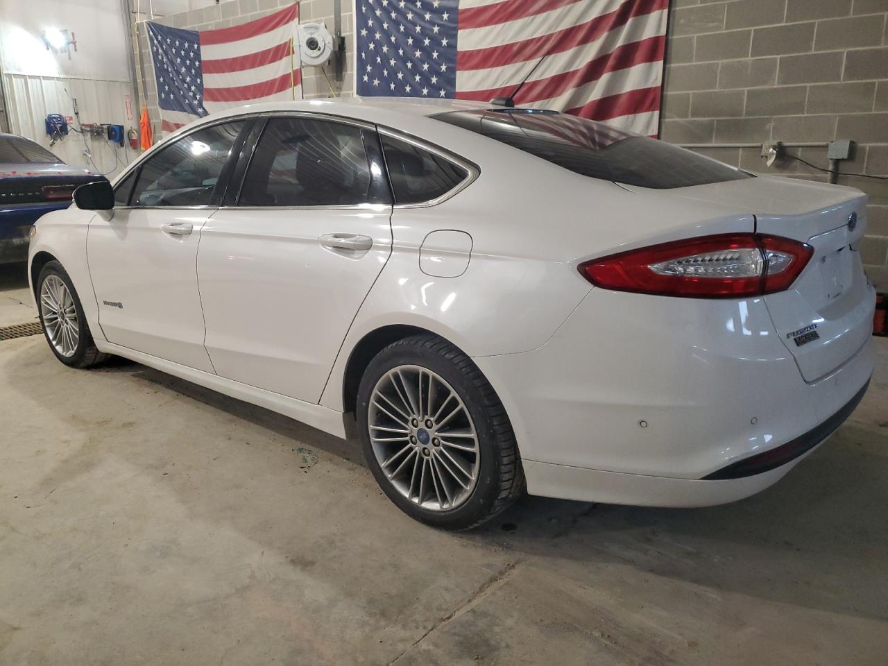 FORD FUSION SE HYBRID
