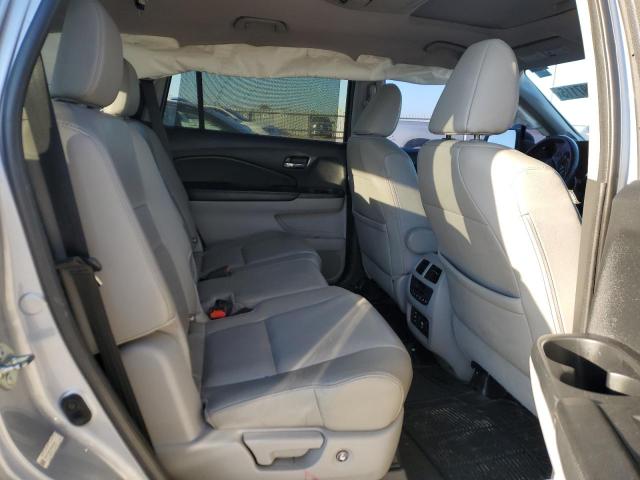 2016 HONDA PILOT TOUR 5FNYF5H93GB025066