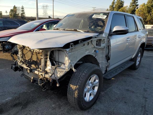 TOYOTA 4RUNNER SE 2023 silver  gas JTEMU5JR4P6155010 photo #1