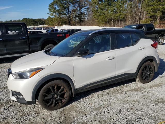 NISSAN KICKS SR