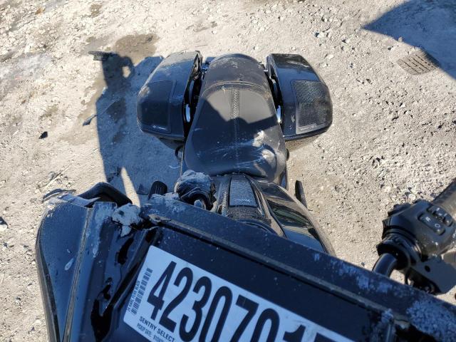 2024 HARLEY-DAVIDSON FLHX - 1HD1KB711RB633020