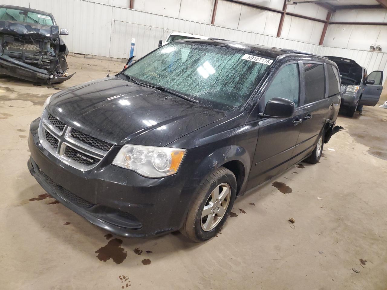  Salvage Dodge Caravan