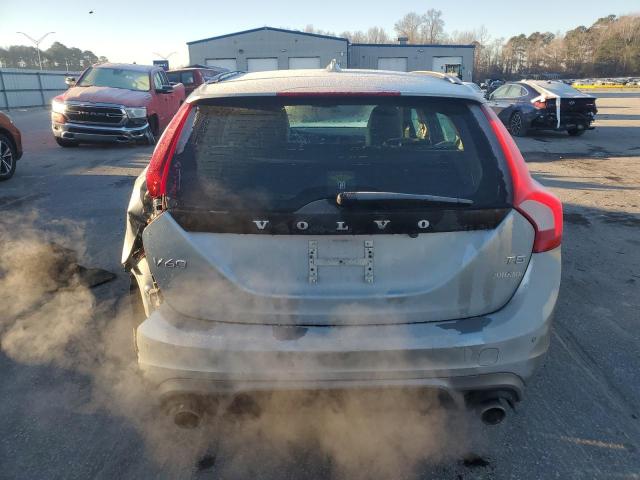 2018 VOLVO V60 T5 DYN YV140MELXJ2391007