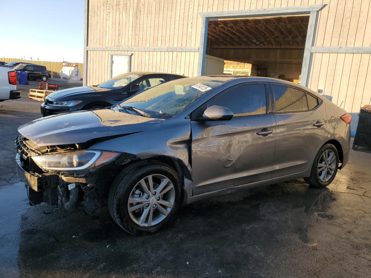  Salvage Hyundai ELANTRA