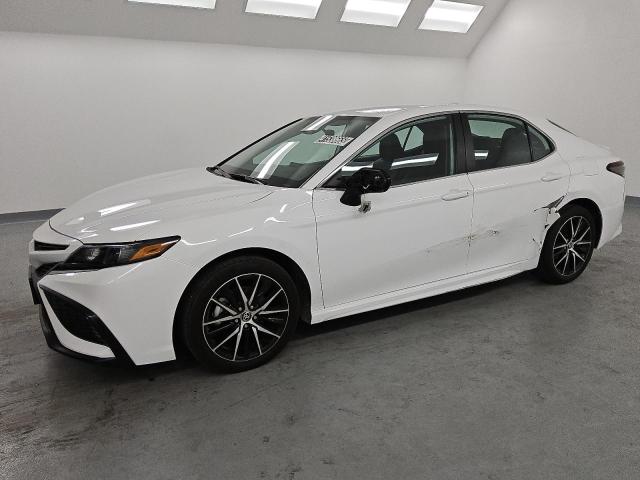 Vin: 4t1g11ak0ru909228, lot: 41538665, toyota camry se night shade 2024 img_1