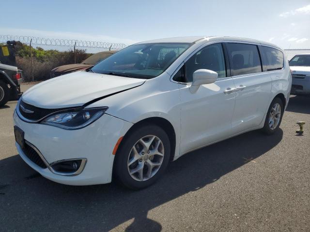 CHRYSLER PACIFICA TOURING PLUS