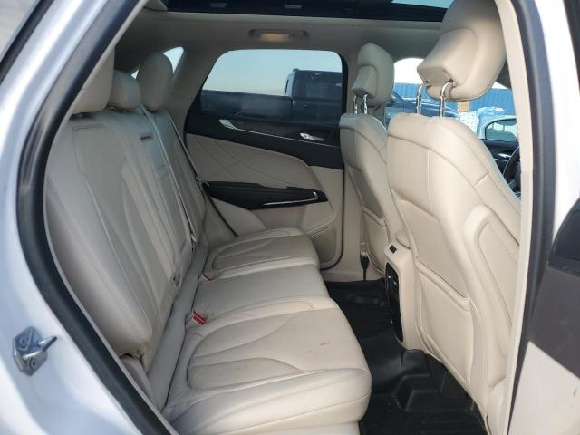 2017 LINCOLN MKC RESERV 5LMCJ3D9XHUL57137