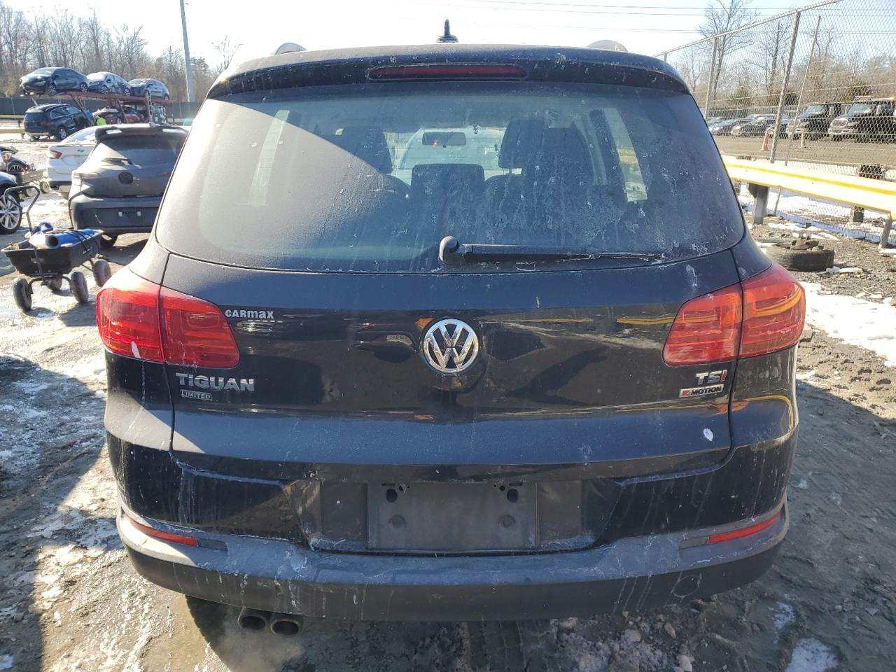 Volkswagen Tiguan s 2017