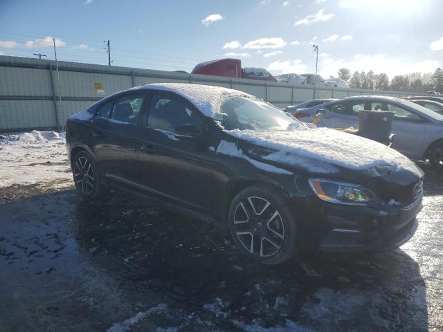 2017 VOLVO S60 YV126MFL2H2439789