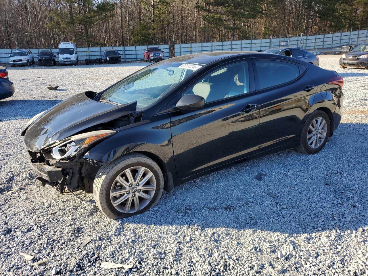 HYUNDAI ELANTRA SE