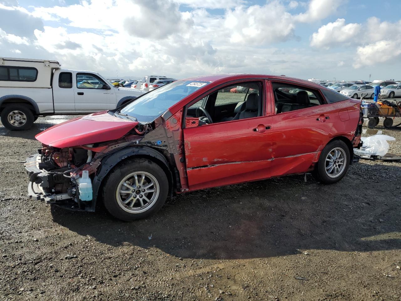  Salvage Toyota Prius