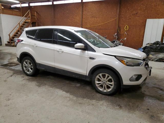 Vin: 1fmcu9gd5huc74874, lot: 42672655, ford escape se 20174