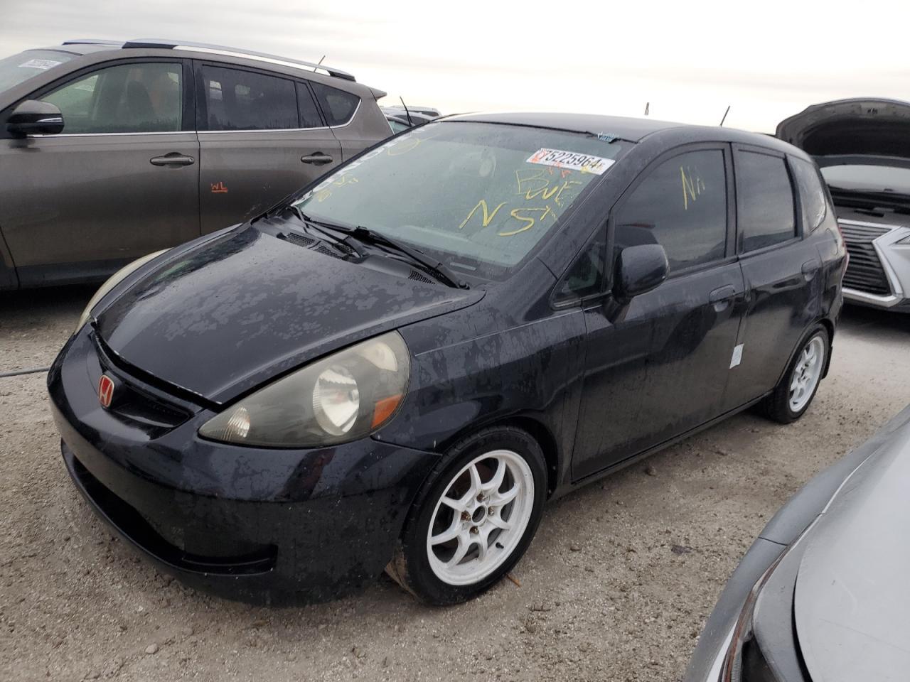 Lot #3045716327 2008 HONDA FIT